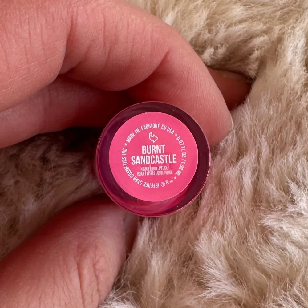 RARE NEW Mini Jeffree Star Liquid Lipstick - Burnt Sandcastle